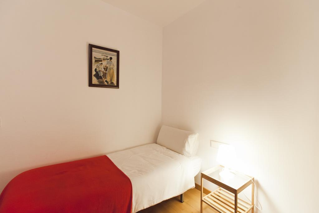 Suites Barcelona Park Gueell Exterior photo